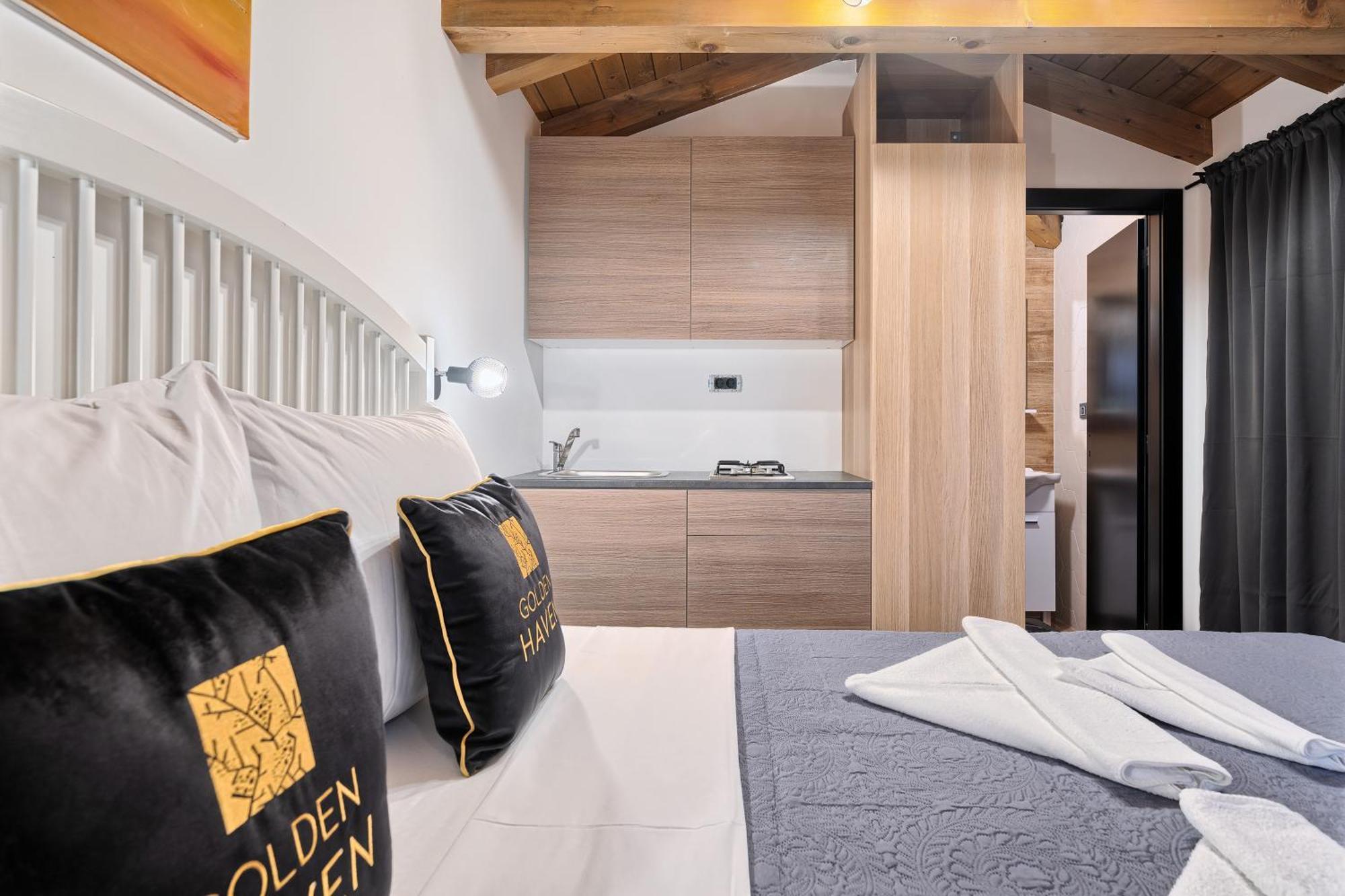 Golden Haven Luxe Bungalow Resort Murter Exterior foto
