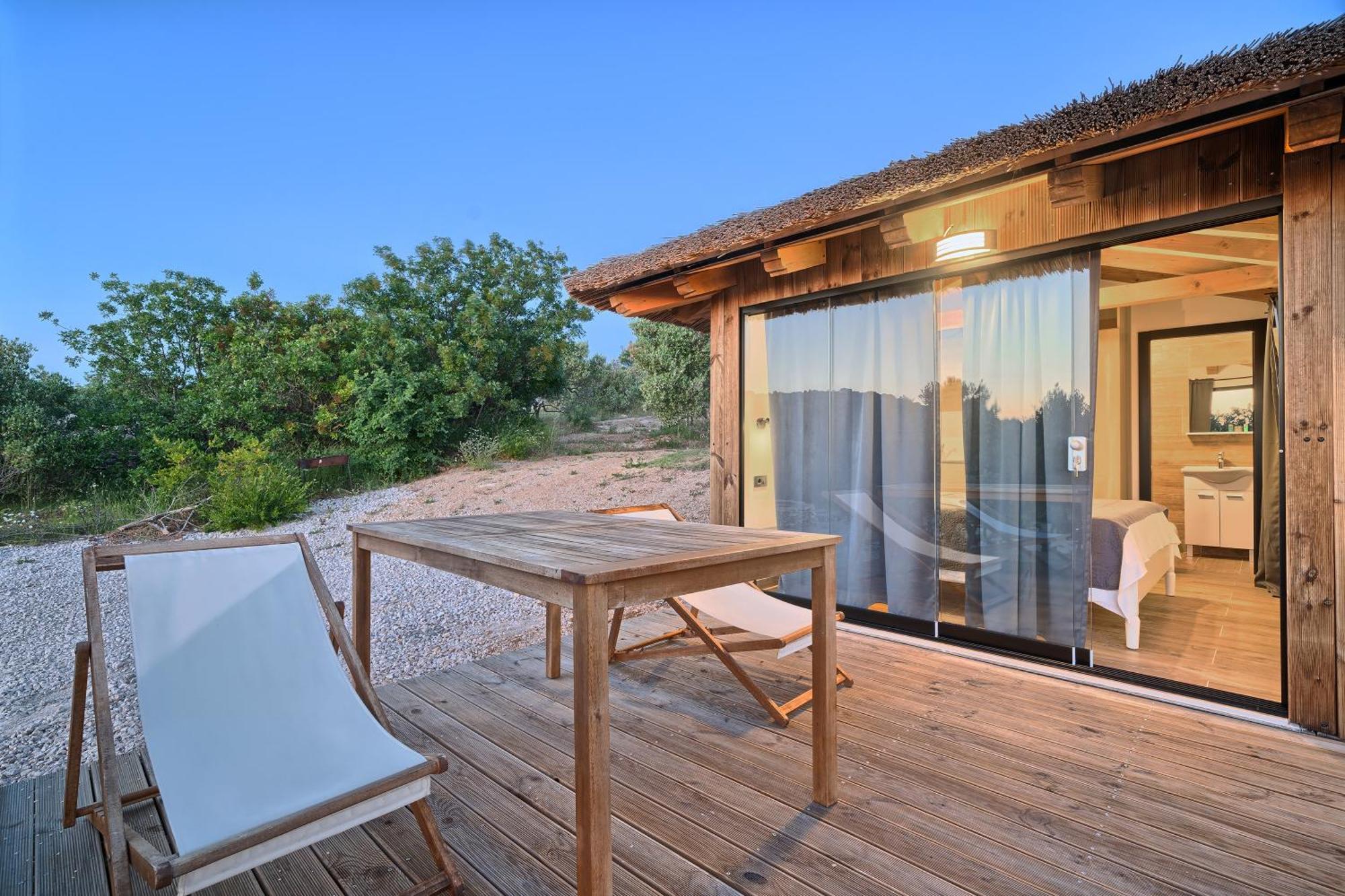 Golden Haven Luxe Bungalow Resort Murter Exterior foto