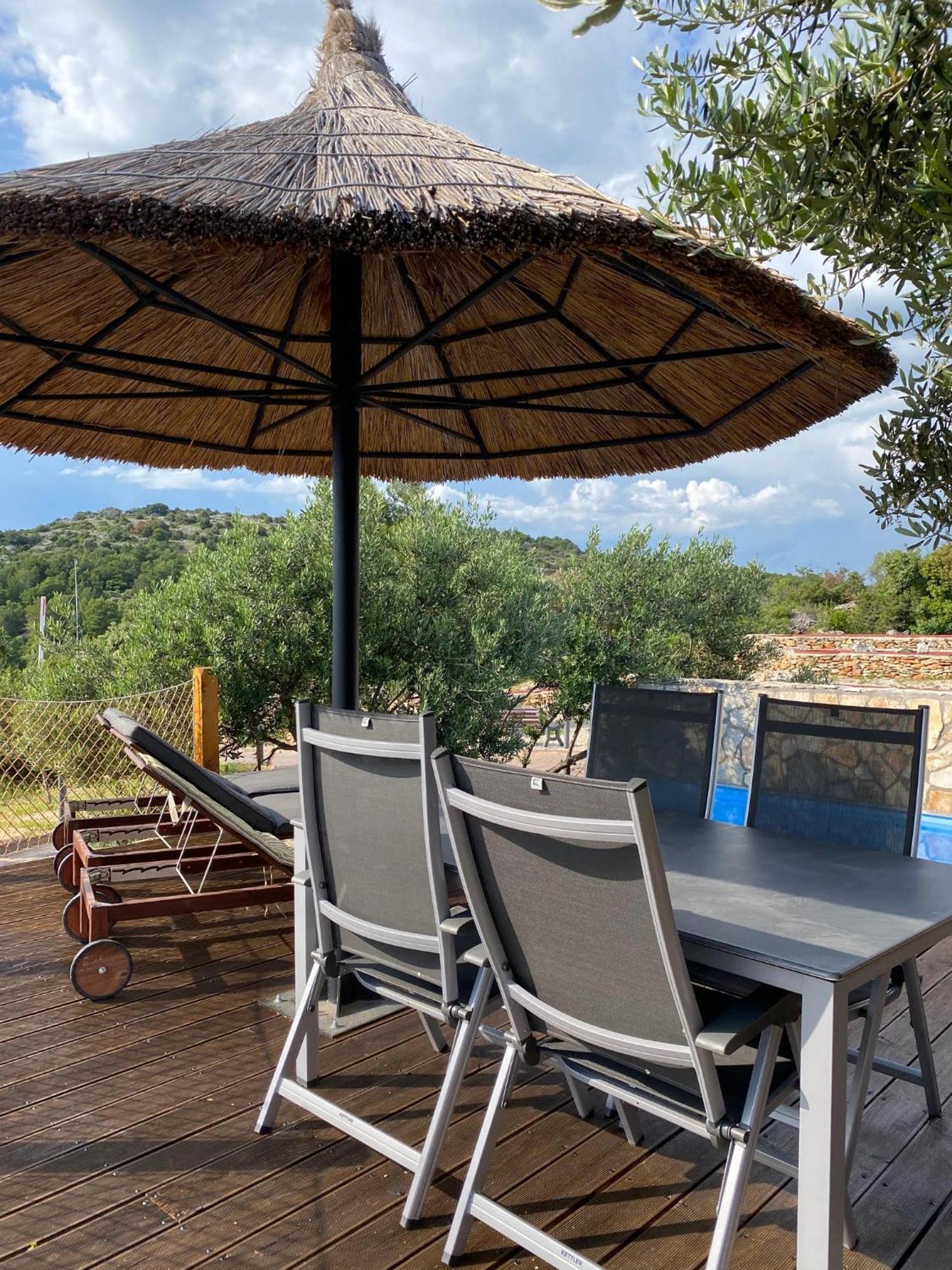 Golden Haven Luxe Bungalow Resort Murter Exterior foto